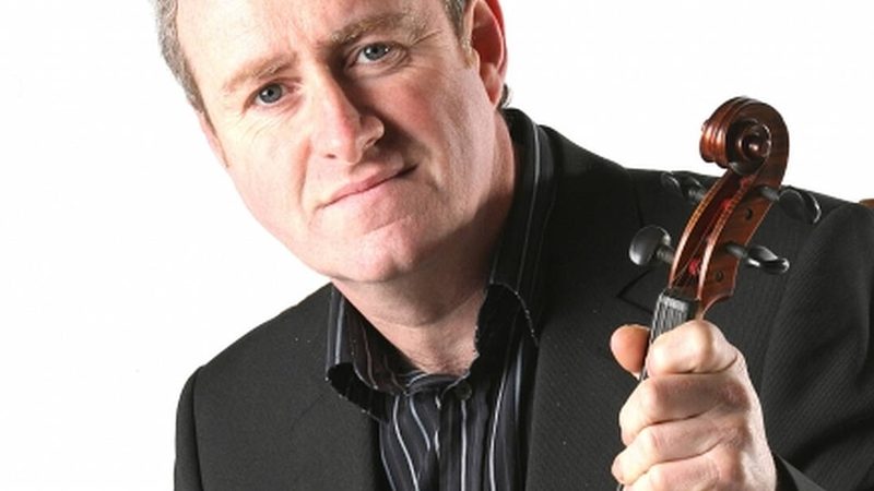 锁扣地板耐磨层厚度达标，揭秘选购背后的技术秘密