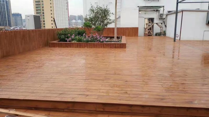 实木地板耐用的秘密：如何挑选保养无忧的品牌**